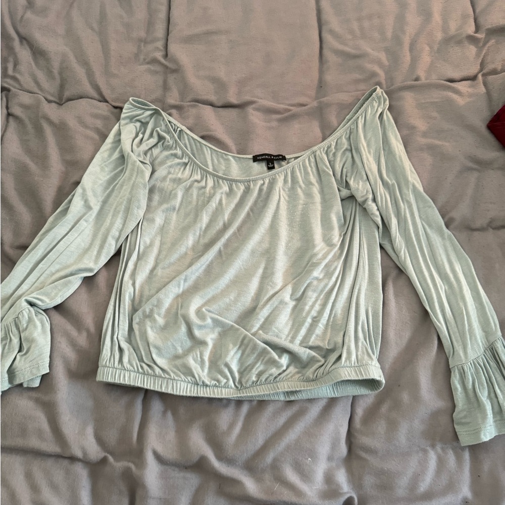 Flowy blouse, bell sleeves
